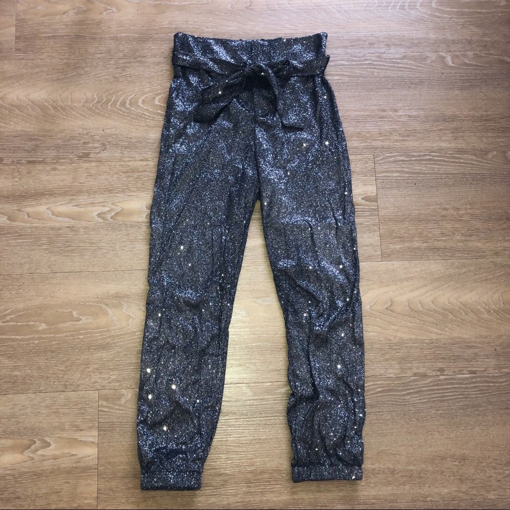 Sparkly pants 🤩